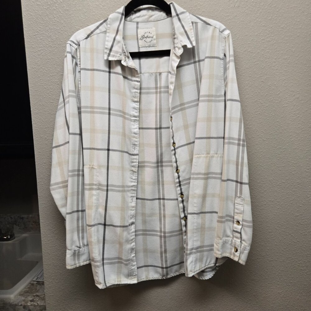 Women's Jachs Girlfriend Button Down Flannel Shirt with Side Pockets!